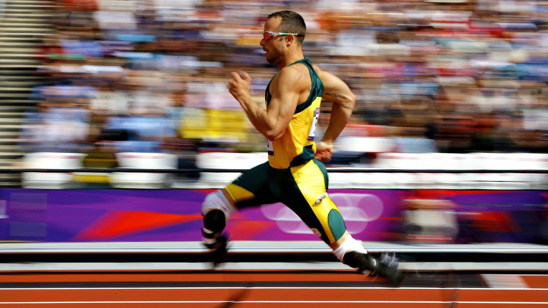 “南非羚羊队萨尔·巴赫闪耀赛场,带领球队迎接挑战”